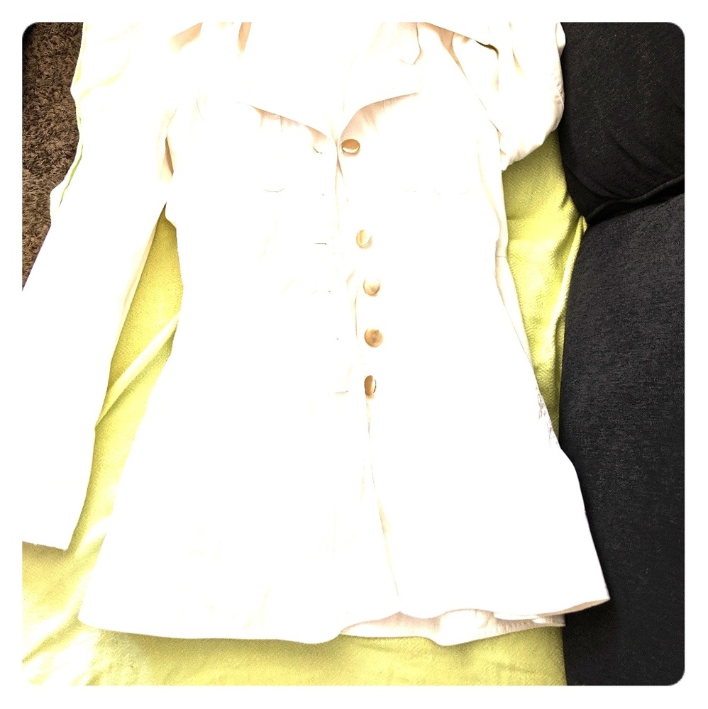 Laundry white trench coat